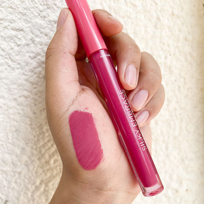 High Pigmented Full Coverage Matte Finish Liquid Lipstick Long Lasting