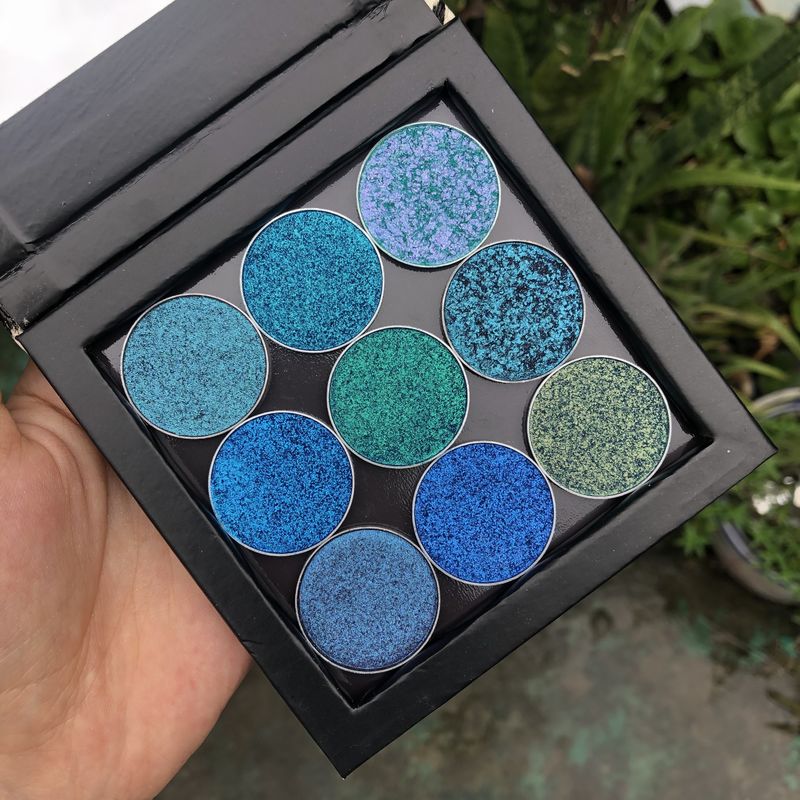 9 Color 26mm Round Eyeshadow Palette 150g Mineral Ingredient